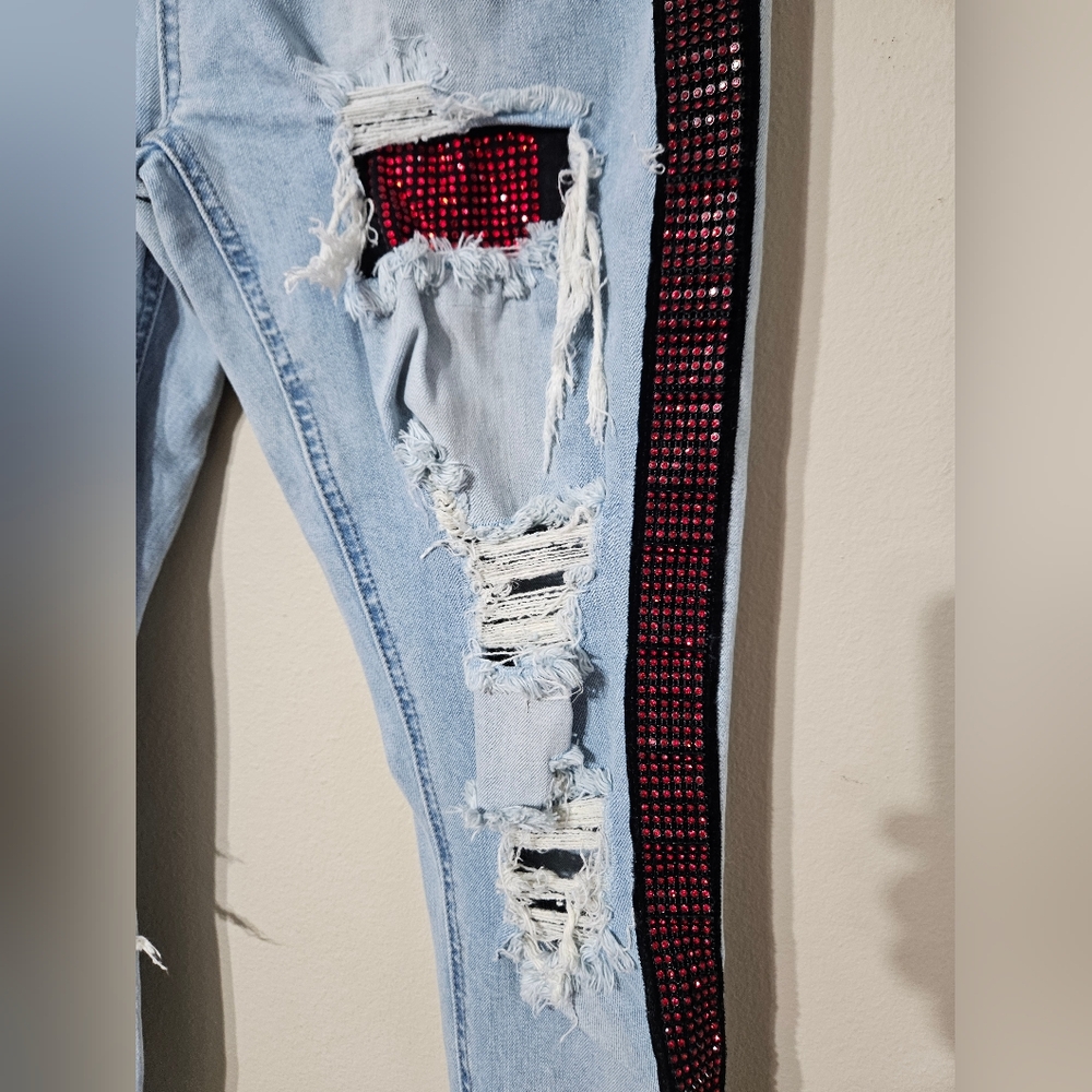 DNA Jeans Red Stone Distressed Jeans Size 32 - Picture 2 of 9